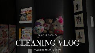 Cleaning Vlog | Danielle Goodley