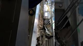 Упаковка пакетированных продуктов в картонные коробки (pouch into carton)