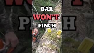 Log Wedging to Prevent Chainsaw Pinch