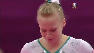 Gymnast injured on vault