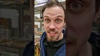 Пасічник України вчить абетку #длялюдей #bee #workerbee #beekeeper #сорт