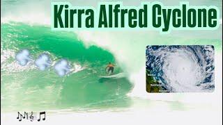 Kirra surf Alfred Cyclone insane BARRELS!!!