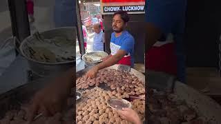 117 saal Purani tunday kebab ki dukan Lucknow mai #shorts #ytshorts #indianstreetfood #streetfood