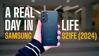 USING the Galaxy S21FE in 2024! - A Real Day in Life