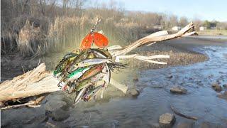 This Drained lake is Loaded with Fishing Lures!!