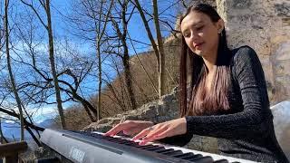 Ludovico Einaudi - Primavera - (piano cover by Alya Rudan)