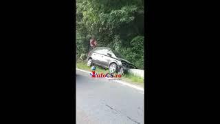 Accident cu masina in cap de pod la intrarea in Resita pe DN58B