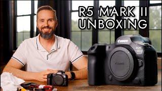 Canon EOS R5 Mark II: Unboxing