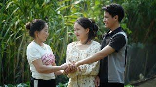 The mother was grateful to the kind man who cared for and loved her daughter || Ly Tieu Nu