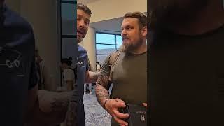GIVING RANDOM PEOPLE GIFTS
