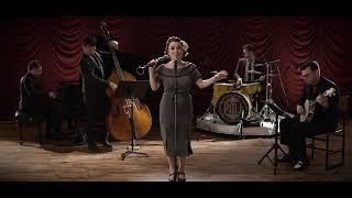 "Enjoy the Silence" by Depeche Mode (1920's Jazz Age Cover) ft. Chloe Feoranzo