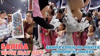 SARINA HILARIO ANG SAYA NAKATNGGAP NG REGALO GALING KAY TITA LETTY SA LOOB NG DISNEY STORE 