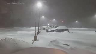 Heavy Snow Falls in Maine