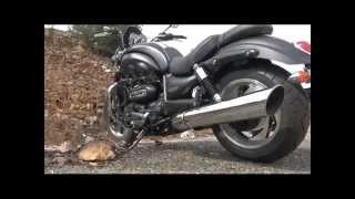 Ducati Diavel vs. Triumph Rocket 3