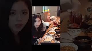 Lisa and Jisoo couldn't continue teasing when they saw Jenie's expression!! #blackpink #rosé