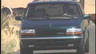 Chrysler Town and Country Minivan 1994