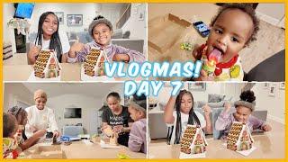 VLOGMAS DAY 7: DECORATING GINGERBREAD HOUSES WITH THE KIDS! | Ellarie