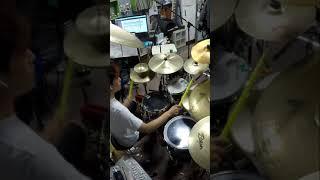 Beautiful Kangsan Super Special Drum Section (아름다운 강산 초특급 드럼 필살기 섹션)  #shorts