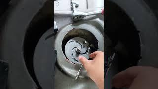 Как снять топливный шланг с бензонасоса без съемника ЛАЙФХАК #автоэлектрик #не_заводится #бензонасос