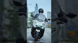 2025 Yamaha TMAX & TMAX Tech MAX: MAX is in details.