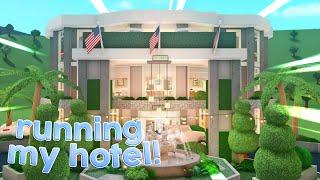 OPENING MY GRAND HOTEL IN BLOXBURG!