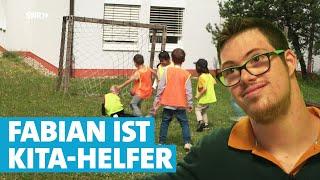 So geht Inklusion! KiTa-Helfer mit Down-Syndrom bereichert den Alltag der Kinder