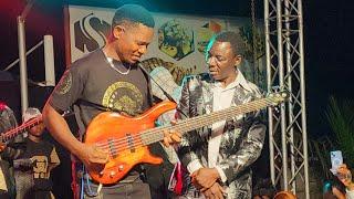 Alick Macheso Surprised By Simon Mutambi Achidzorera  dzaBaba Shero Zvakavashamisa At Steak House