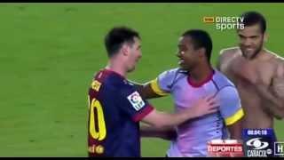 Messi saluda a Dorlan Pabon