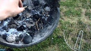 cartridge in the grille - Platzpatrone im Grill