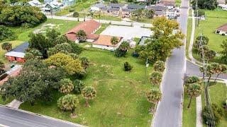 302 11TH STREET, WINTER GARDEN, FL Presented by Dave Zembala.