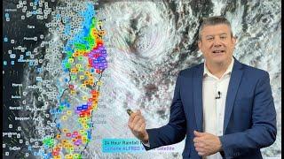 Cyclone Alfred (Friday) - Latest on gales, rain, tracking