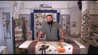 Spindle Quilting Design On Trick Or Treat Applique Quilt - Urban Elementz