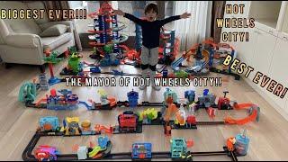 HOT WHEELS CITY BIGGEST EVER! DRIVE ON THROUGH THIS HUGE COLLECTION OF HOT WHEEL CITY SETS! WELCOME!