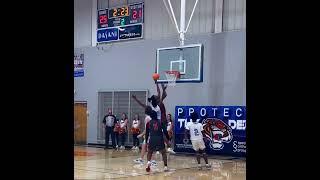 A nice pass from Demarcus King (5-10 ‘26 G Lafayette) to Jaylan Campbell (6-6 ‘25 F/C) for the 2.