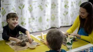 Лепим из глины в студии творчества Море