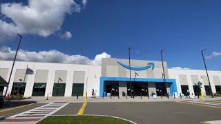 New Amazon fulfillment center opens in Delta Township