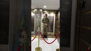 С генерал-майором Арманом Калиевым во время посещения воинской части 52859 МЧС РК