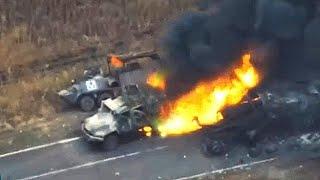 Ukrainian tank suddenly fires point-blank at a Russian IFV and blows it up.