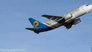 Ukraine International 737-400 takeoff