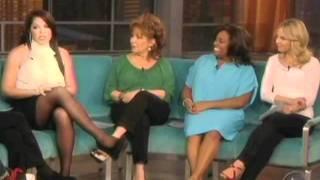 Sara Ramirez Talks About Grey's Anatomy Actors Fund Benefit on The View