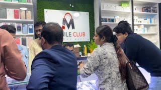 MOBILE CLUB Apple shop Jamuna future park