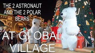 THE 2 ASTRONAUT AND THE 2 POLAR BEARS