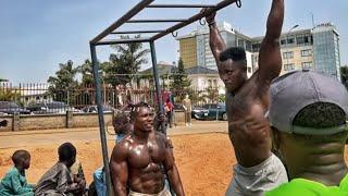 A Bodybuilder trains with a Calisthenics Athlete | @CalisthenicsDepartment @Vegeta_pain