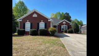 4 Bedroom, 2 Bath Ranch home with fenced in backyard in Dacula for Rent