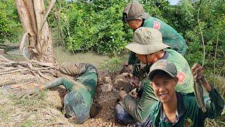 Dắt Anh Hiển Trải Nghiệm Bắt Cá Đồng Khô và Nấu Bữa Cơm Với Món Đặc Sản Của Ốc Nhỏ| ỐcNhỏMiềnTây #19