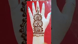 simple mehandi design and beautiful nice to see #mehndi #henna #mehandibysoniparwaiz #mehndidesign