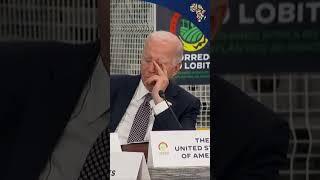 Biden appears to fall asleep at meeting with African presidents #shorts