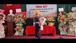 NHUNG HINH ANH DEP NHAT TRONG NGAY LE TONG KET CAU LAC BO BONG CHUYEN HOI TT ; NHU QUYNH VAN LAM HUN