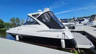 Take a look at this Luxury Cruiser with a Performance Side. A perfect weekend live a board that goes