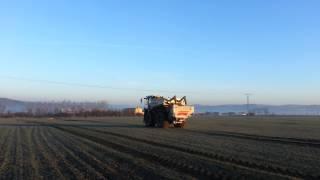 Claas Xerion Saddle Trac & Lely Tulip Centerliner